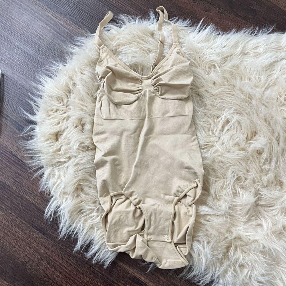 Brand New Nude Shapewear One Piece Bodysuit Tummy Control Butt Lift Size S M